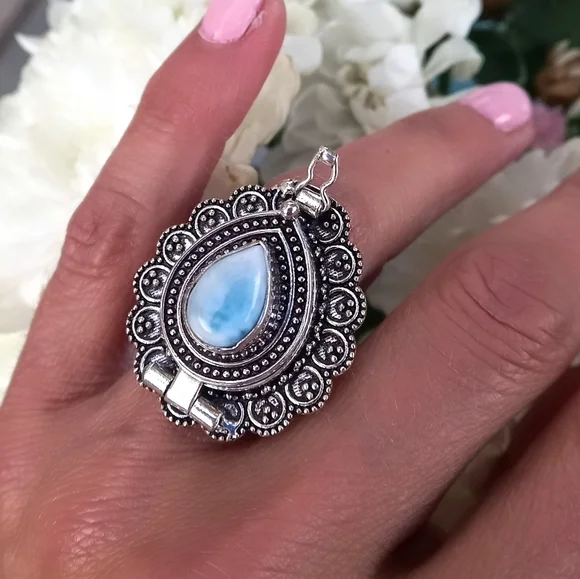 Poison Box Larimar Ring - Picture 2 of 7